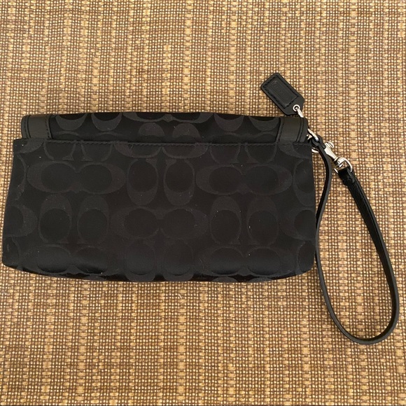Coach black signature wristlet - Picture 2 of 5